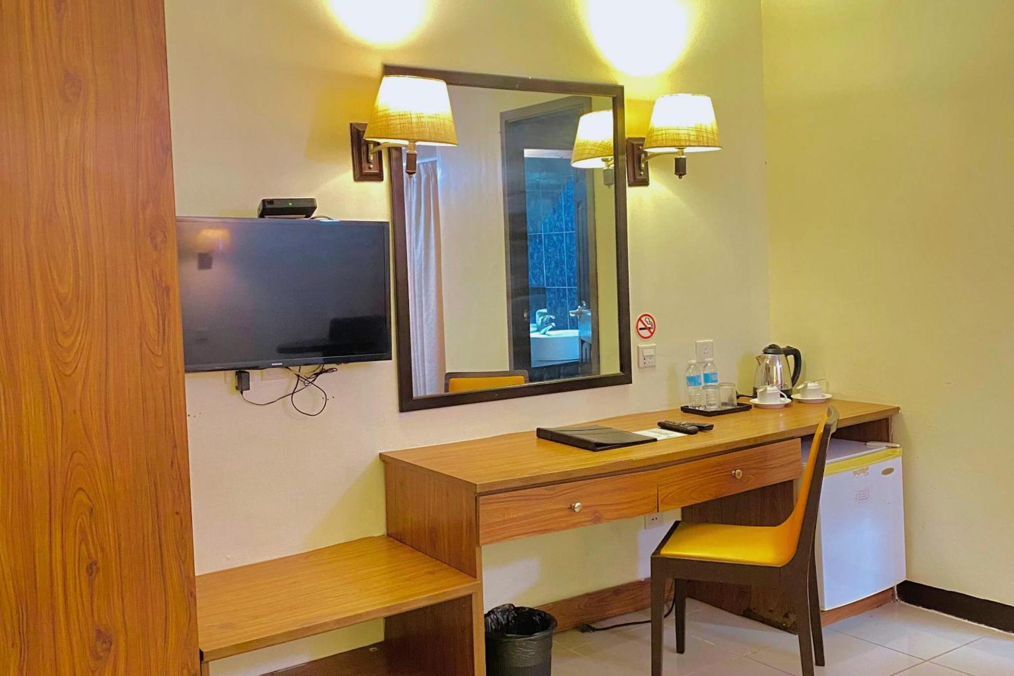 The Orchard Cebu Hotel & Suites Powered By Cocotel Mandaue City Exterior photo