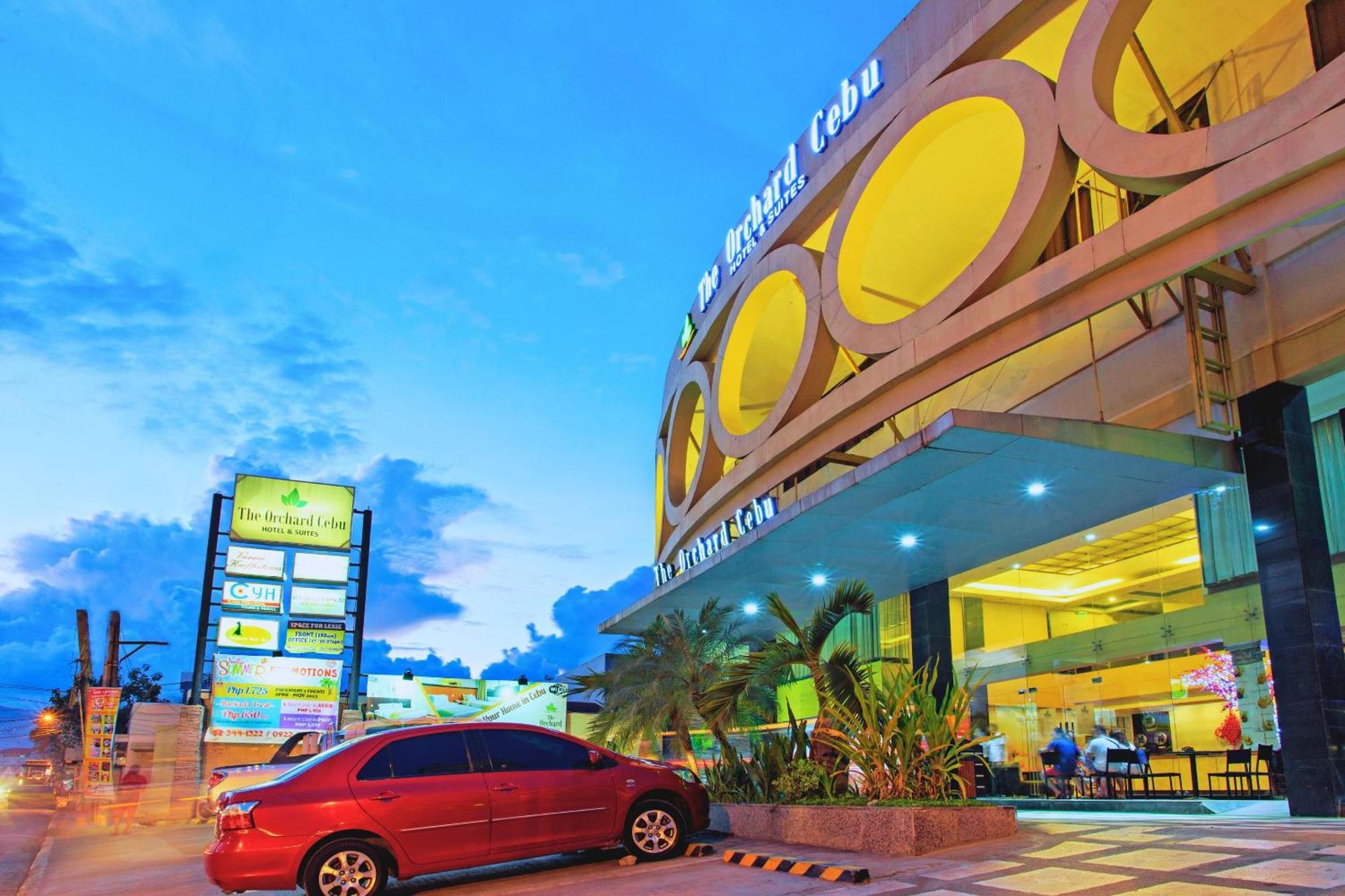 The Orchard Cebu Hotel & Suites Powered By Cocotel Mandaue City Exterior photo